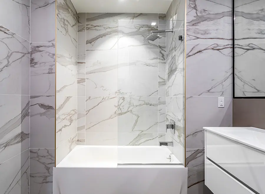 łazienka-rodzinna-dlaczego-wanna-i-prysznic-to-najlepszy-duet