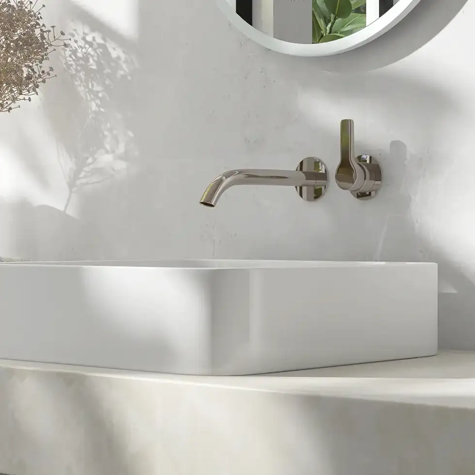 Otynkowana łazienka i <strong>podtynkowa instalacja</strong> wod-kan