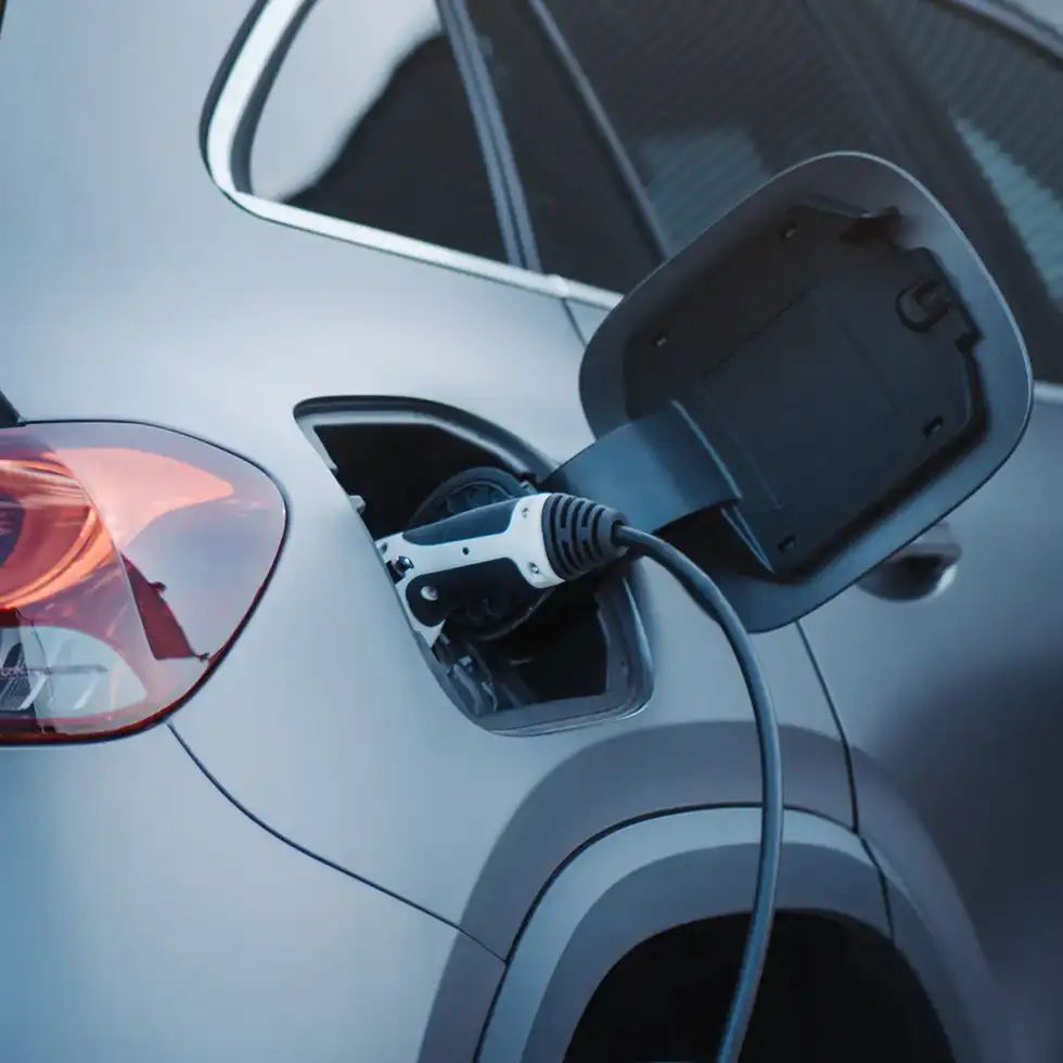 Vehicle charging station 